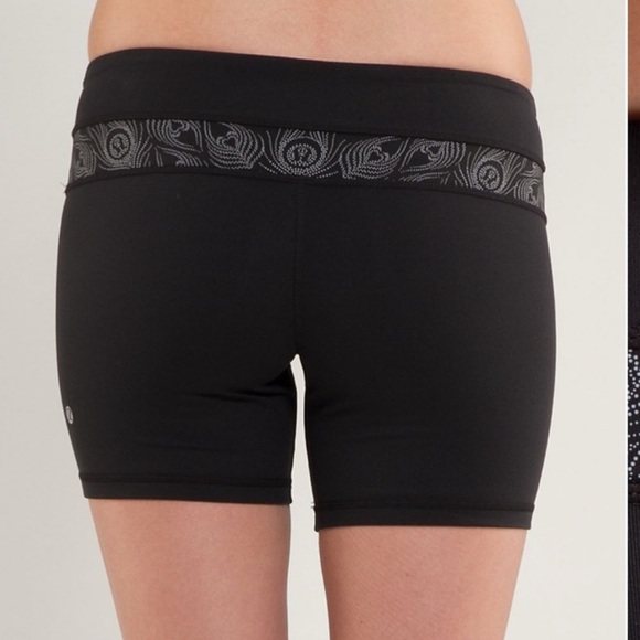 🆕🖤 RARE Lululemon Reversible Groove Short - Picture 2 of 7